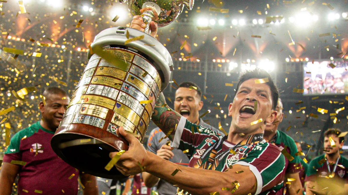 Fluminense libera venda geral e Palmeiras terá 4 mil ingressos